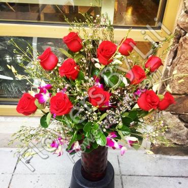 Romantic Red Roses