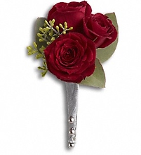 King\'s Red Rose Boutonniere
