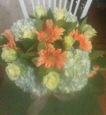 Flowers by Lili Signature Arrangements