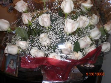 Grand White Roses