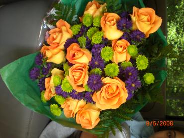 Orange Roses Plus